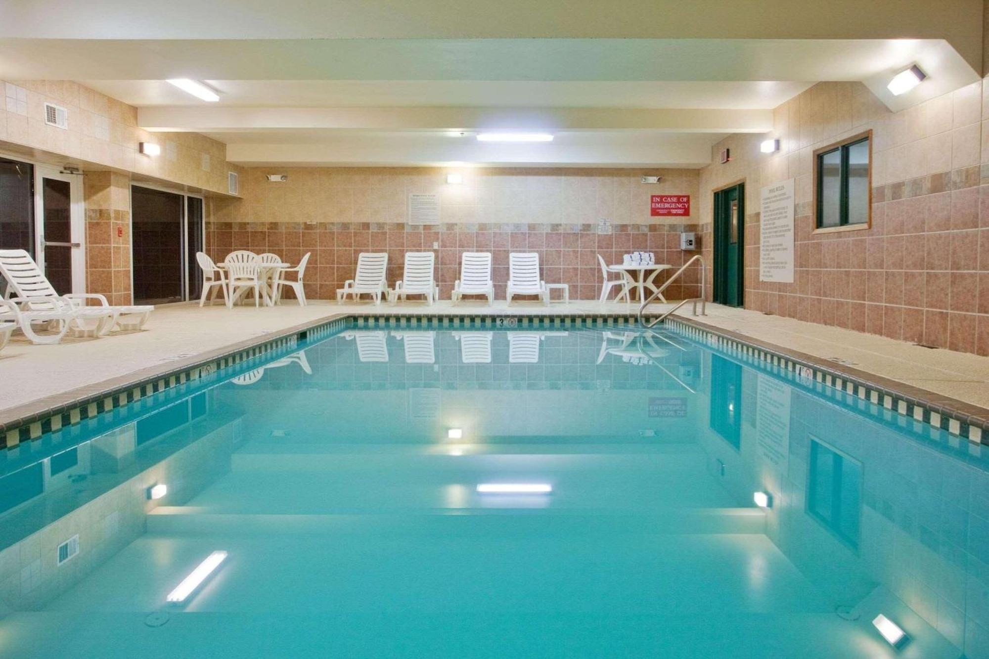 Country Inn & Suites By Radisson, Newnan, Ga Esterno foto